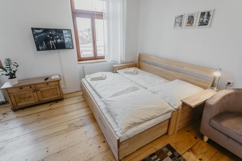 Apartman 3, Suvorovova 158 Cesky Brod Εξωτερικό φωτογραφία
